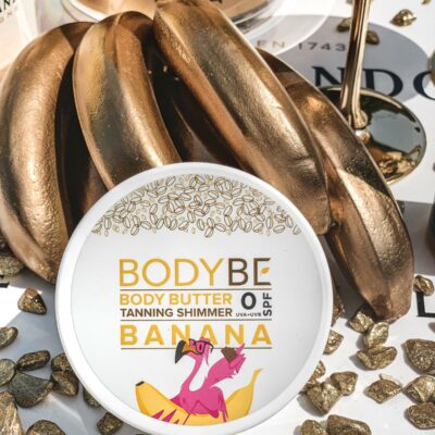 BODYBE - Opalovací máslo SPF 0 s třpytivým efektem - Banán v čokoládě (150ml)